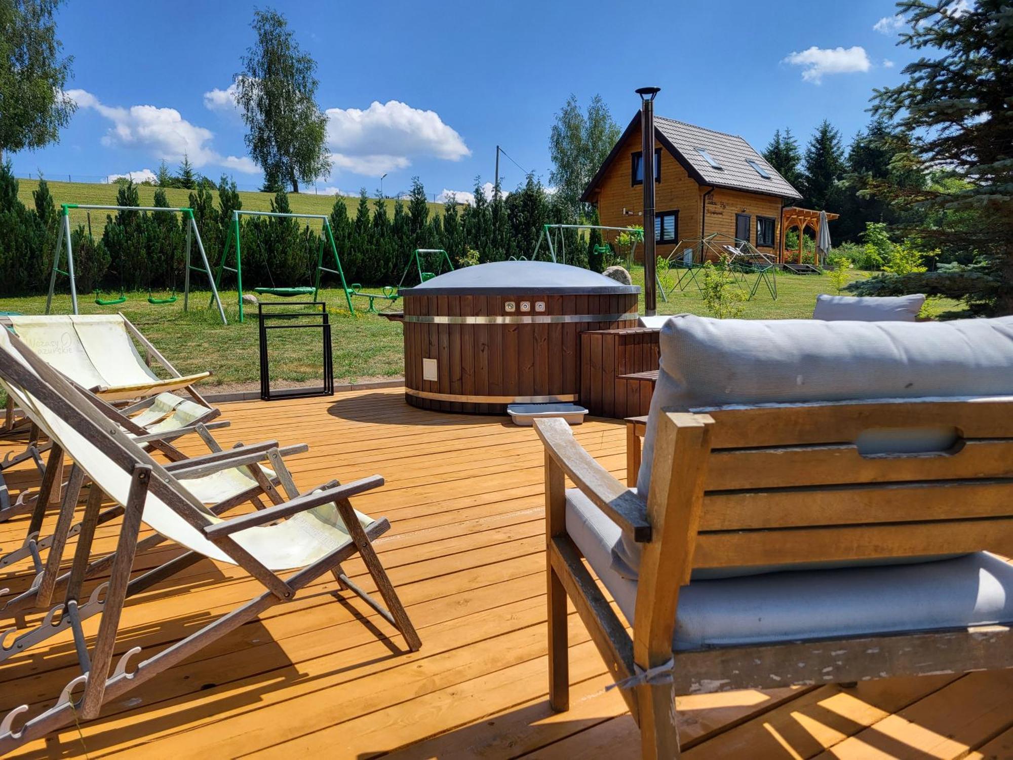 Wczasy Mazurskie - Domek Caloroczny Bez Mazury Moldzie Exterior foto